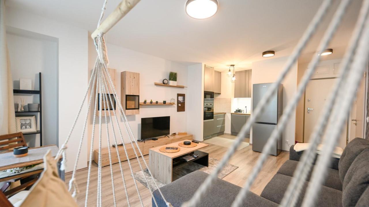 West Park Residence Apartment Budapest Extérieur photo